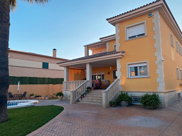 Casa de 4 habitaciones en venta en Centro, Mutxamel