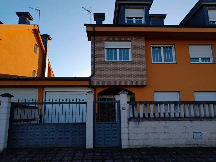 Casa en venta de 3 habitaciones: Castilla y León, León