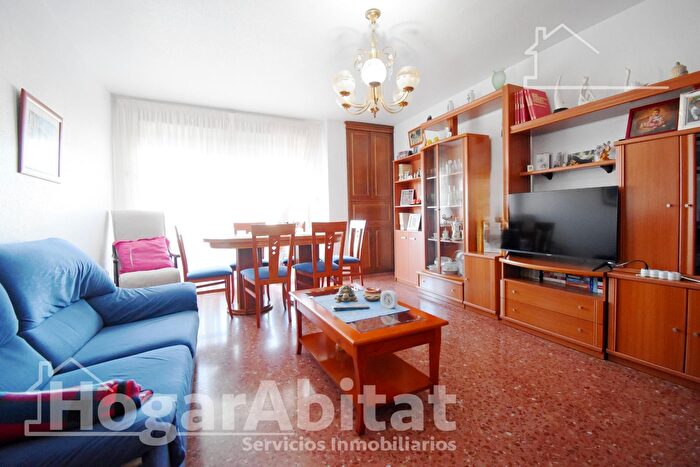 Villalonga, Valencia: Piso en venta de 4 habitaciones
