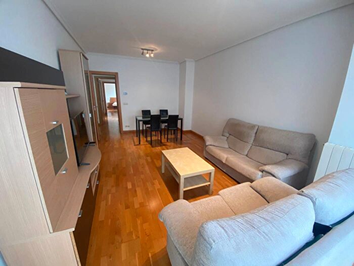 Piso en venta de 3 habitaciones en Castilla y León, Burgos
