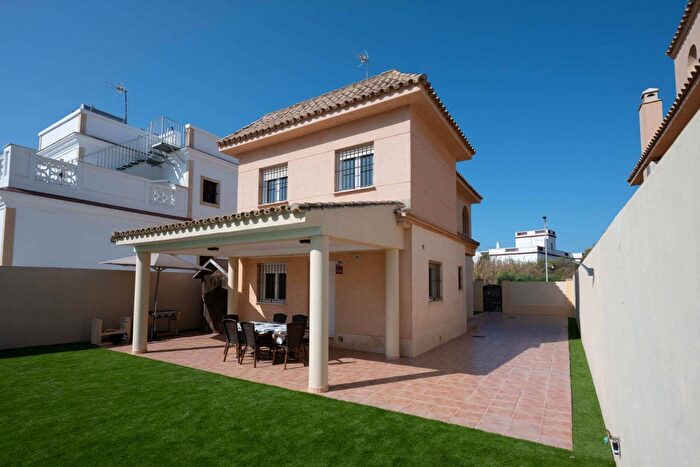 Casa en venta de 4 habitaciones, Andalucía, Cádiz