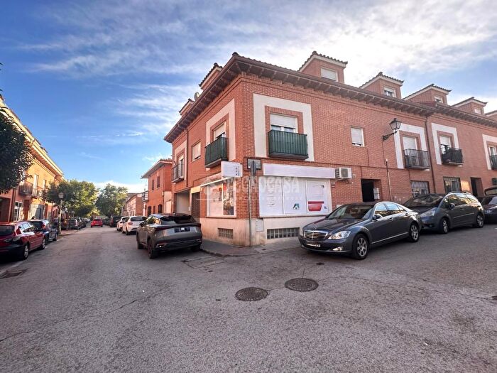 Piso en venta de 3 habitaciones: Camarma de Esteruelas, Madrid