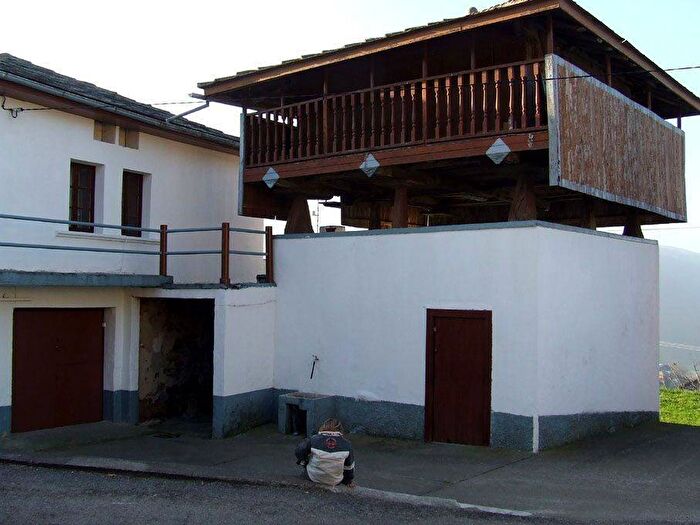 Casa de 4 habitaciones en venta en Principado de Asturias, Asturias