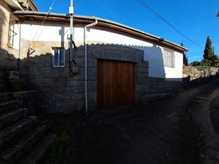 Casa en venta de 2 habitaciones en Galicia, Ourense