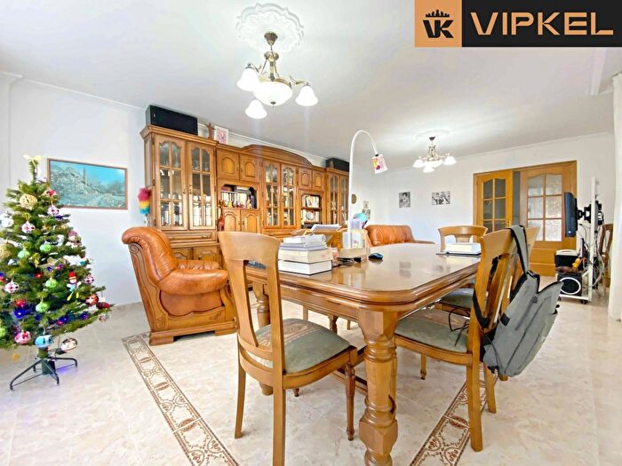 Galicia, A Coruña: Casa en venta de 6 habitaciones