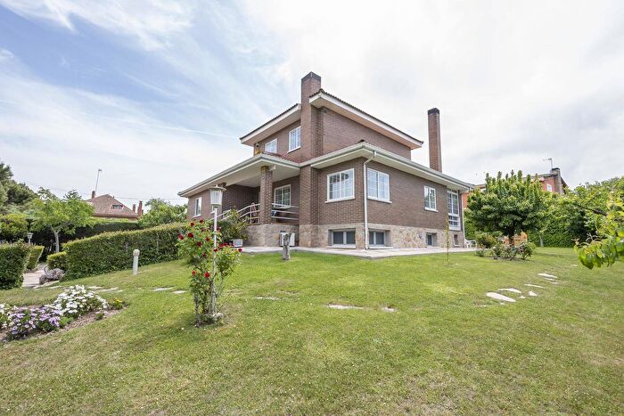 Casa en venta de 9 habitaciones, Comunidad de Madrid, Madrid