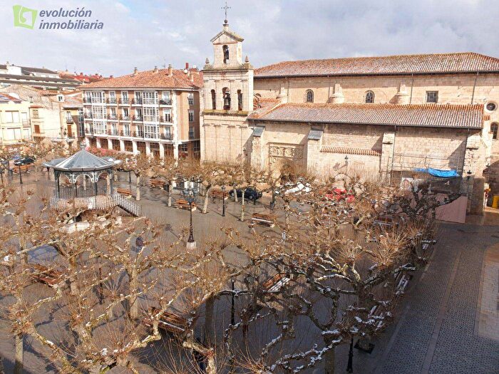 Piso en venta de 3 habitaciones en Castilla y León, Burgos