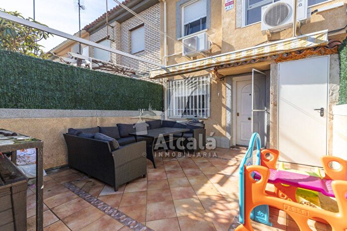 Comunidad de Madrid, Madrid: Casa en venta de 3 habitaciones