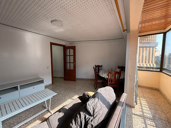 Piso en venta de 4 habitaciones, Quatre Carreres, En Corts Doctor Waksman