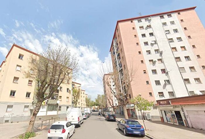 Piso en venta de 3 habitaciones en Cataluña, Barcelona
