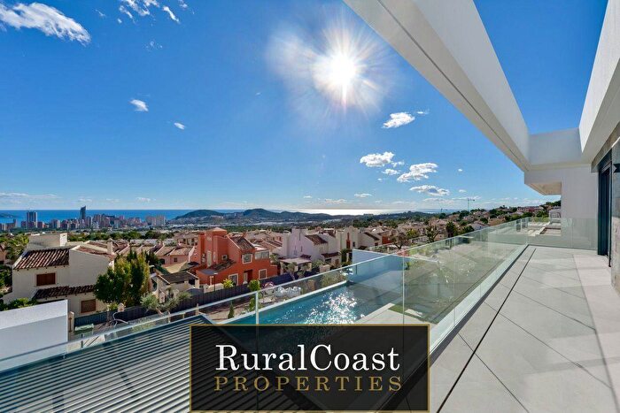 Casa de 4 habitaciones en venta en Comunitat Valenciana, Alicante