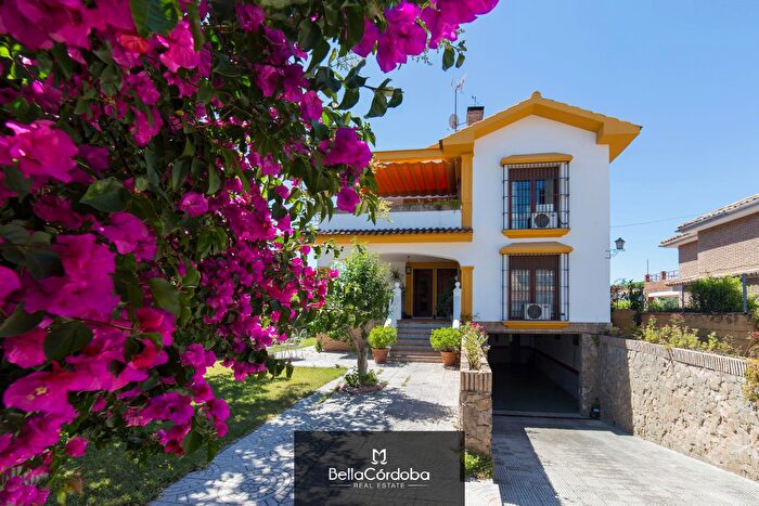 Casa en venta de 6 habitaciones en NorteSierra, El Brillante El Naranjo El Tablero