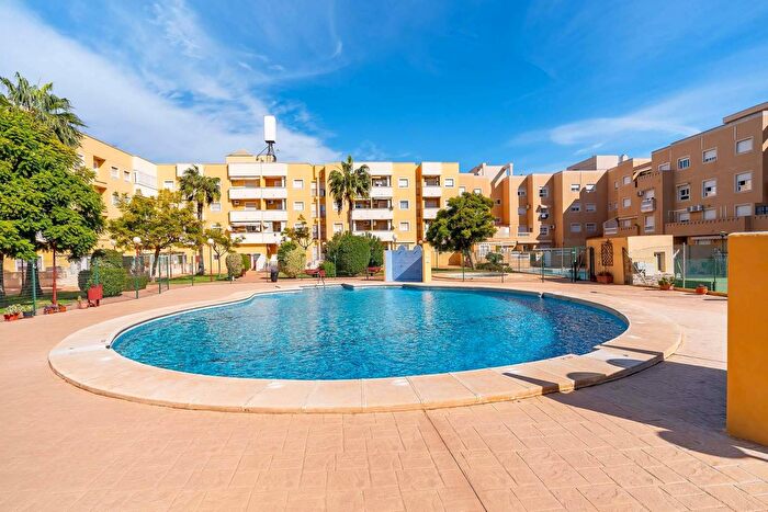 Piso de 3 habitaciones en venta en Andalucía, Almería