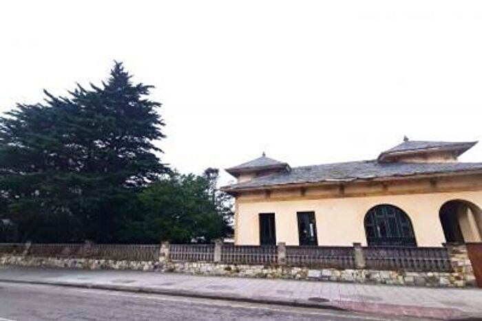 Principado de Asturias, Asturias: Casa en venta de 11 habitaciones
