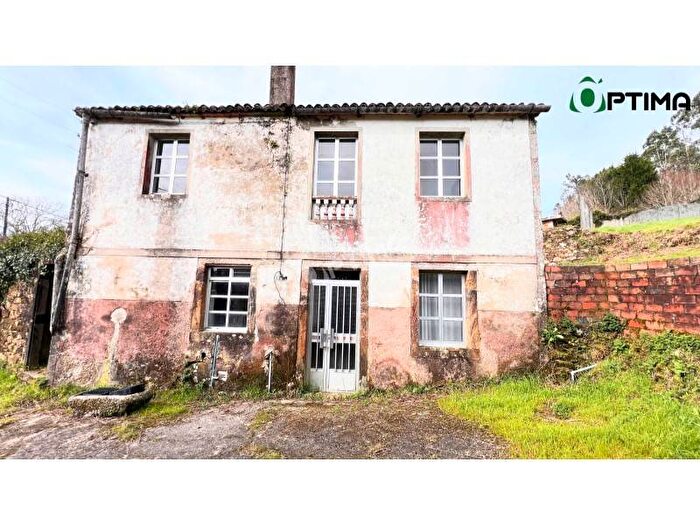 Galicia, A Coruña: Casa en venta de 2 habitaciones