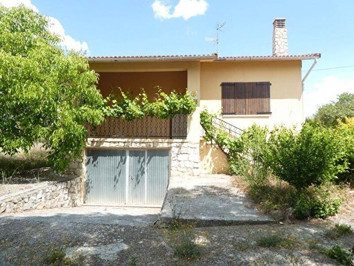 Castilla y León, Valladolid: Casa en venta de 4 habitaciones