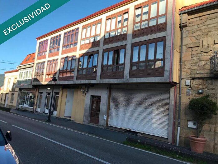 Piso de 3 habitaciones en venta en Galicia, A Coruña