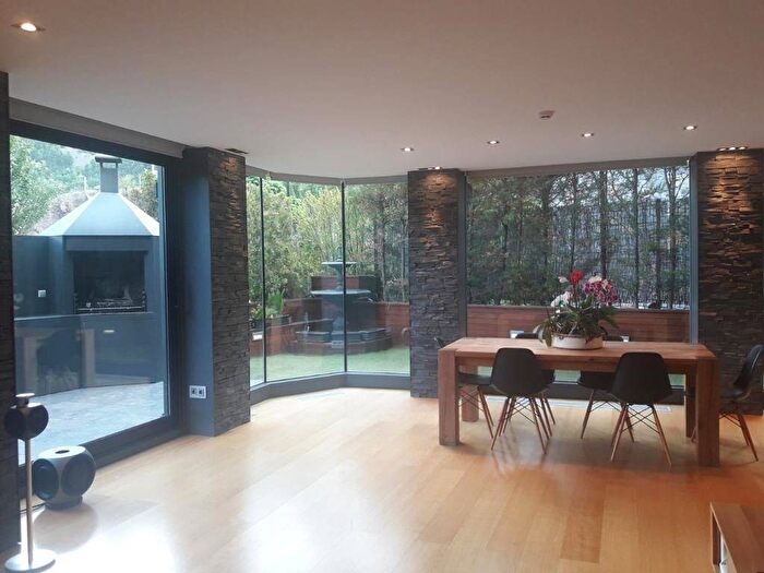 Casa en venta de 4 habitaciones: Andorra, Andorra