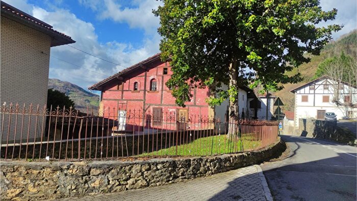 Casa de 5 habitaciones en venta en Errezil, Gipuzkoa
