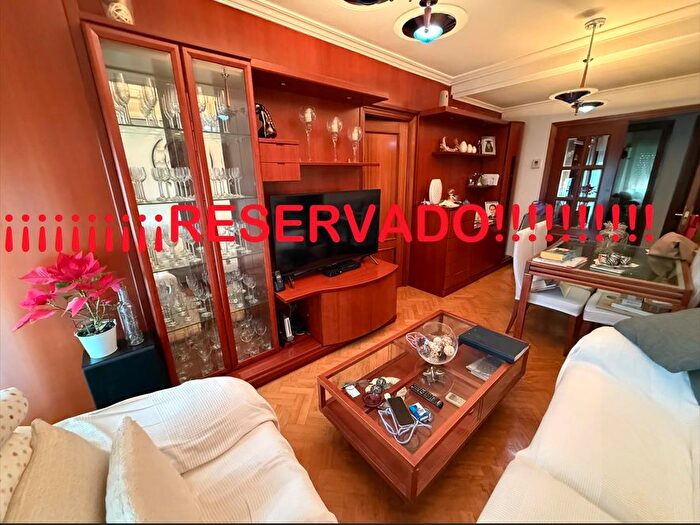 Centro, Zona Renfe: Piso en venta de 3 habitaciones