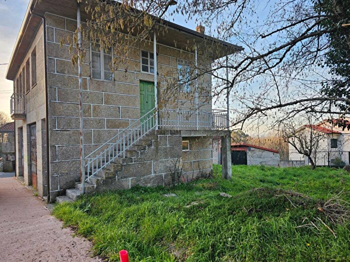 Galicia, Ourense: Casa en venta de 3 habitaciones