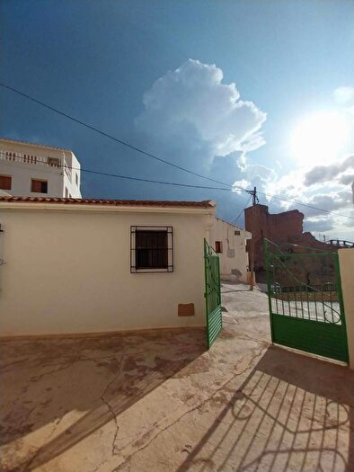 Casa de 10 habitaciones en venta en Andalucía, Granada