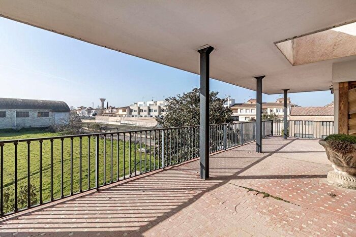 Casa de 5 habitaciones en venta en Andalucía, Granada