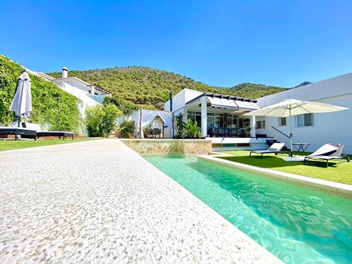 Casa en venta de 5 habitaciones: Andalucía, Málaga