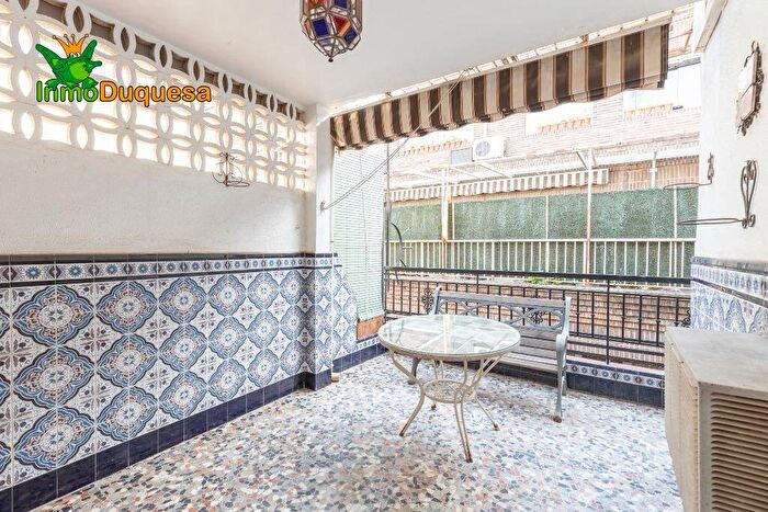 Andalucía, Granada: Piso en venta de 6 habitaciones