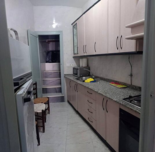 Casas en venta y pisos alquiler - 2