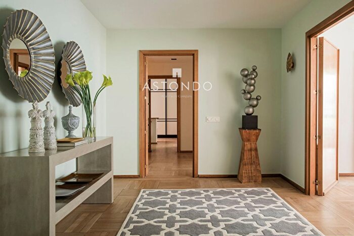 Chamberí, Almagro: Piso en venta de 5 habitaciones