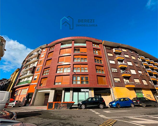 Piso en venta de 3 habitaciones: Bermeo, Bizkaia