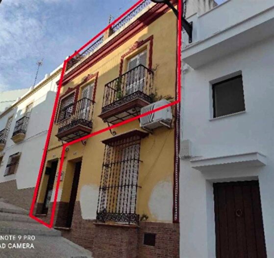 Piso en venta de 3 habitaciones, Andalucía, Sevilla