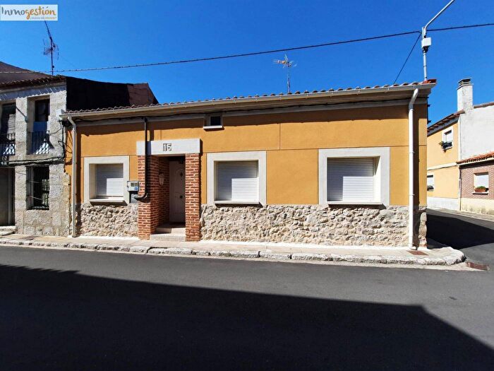 Casa de 3 habitaciones en venta en Castilla y León, Valladolid