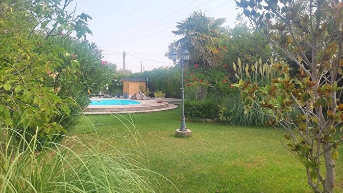 Casa en venta de 2 habitaciones en Comunidad de Madrid, Madrid