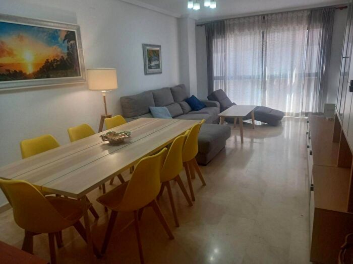 Piso en venta de 4 habitaciones en Comunitat Valenciana, Alicante