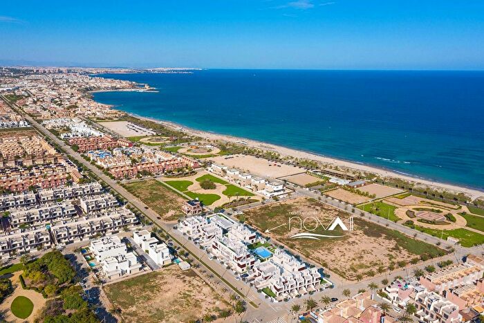 Casa en venta de 2 habitaciones, Comunitat Valenciana, Alicante