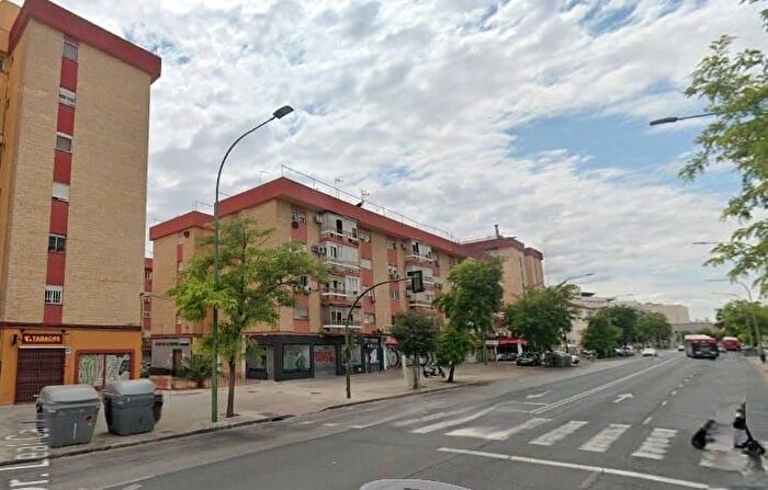 Macarena, Cruz Roja: Piso en venta de 3 habitaciones