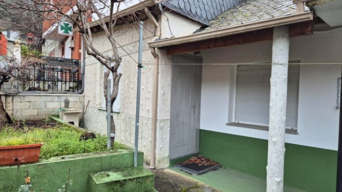 Casa en venta de 4 habitaciones, Benuza, León