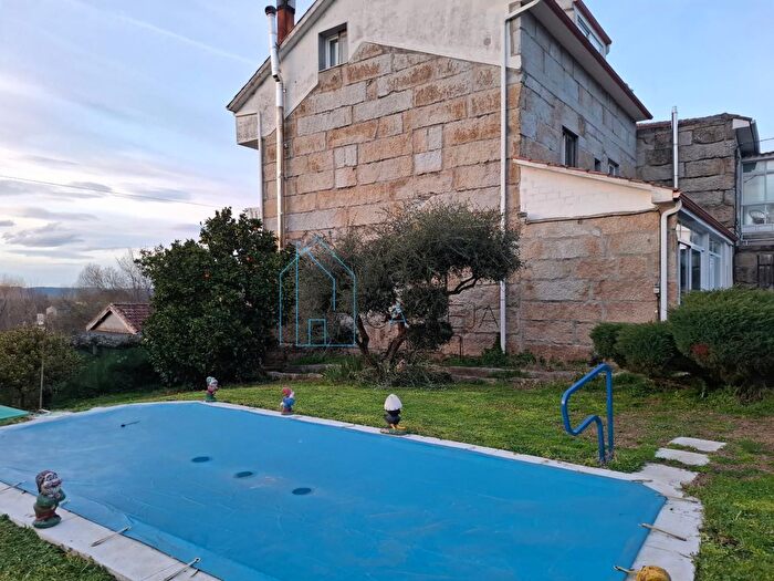Casa de 5 habitaciones en venta en San Cibrao das Viñas, Ourense