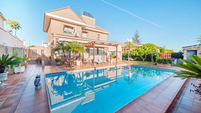Casa en venta de 5 habitaciones, Andalucía, Sevilla