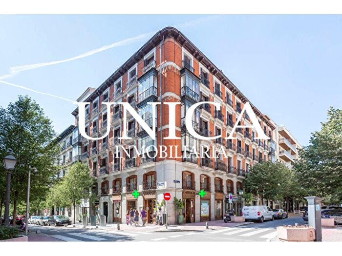 Piso en venta de 2 habitaciones en Barrio de Salamanca, Recoletos