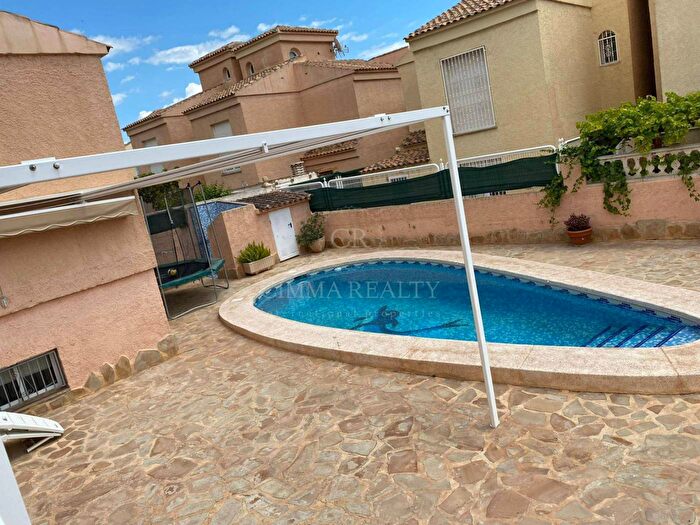 Casa en venta de 5 habitaciones: Comunitat Valenciana, Alicante