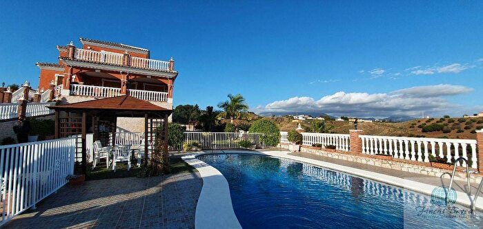Andalucía, Málaga: Casa en venta de 5 habitaciones