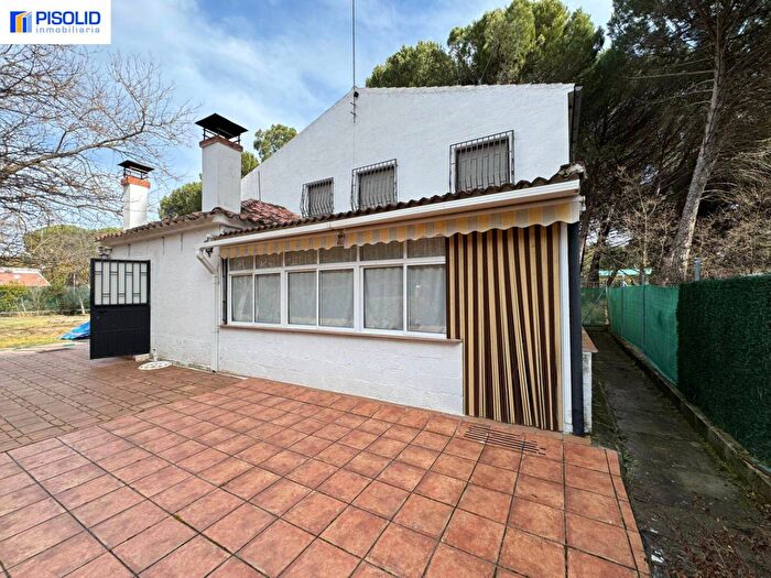 Casas en venta y pisos alquiler - 2
