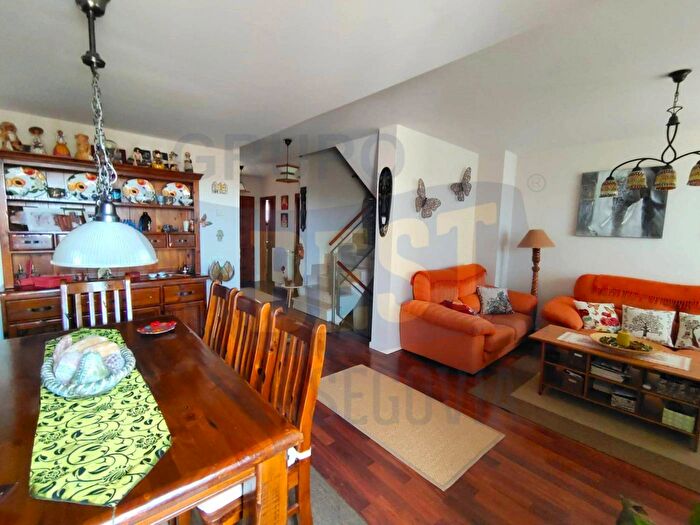 Castilla y León, Segovia: Casa en venta de 4 habitaciones