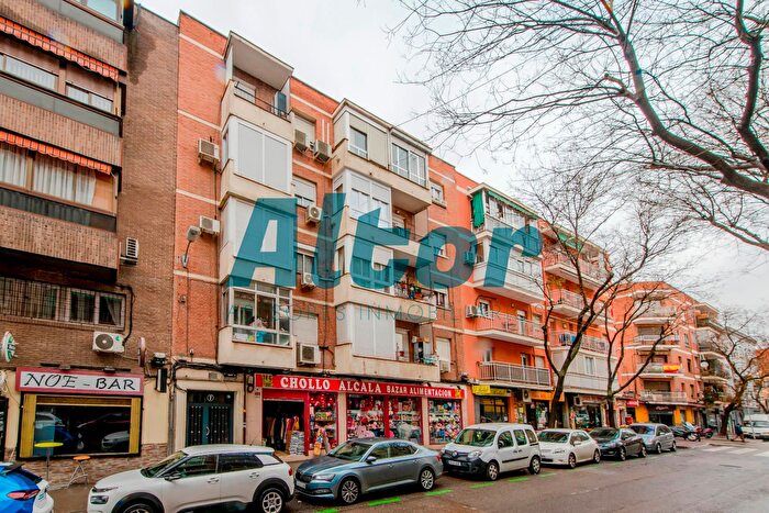 Ciudad Lineal, Quintana: Piso en venta de 2 habitaciones