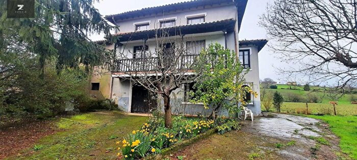 Casa en venta de 3 habitaciones, Riotuerto, Cantabria