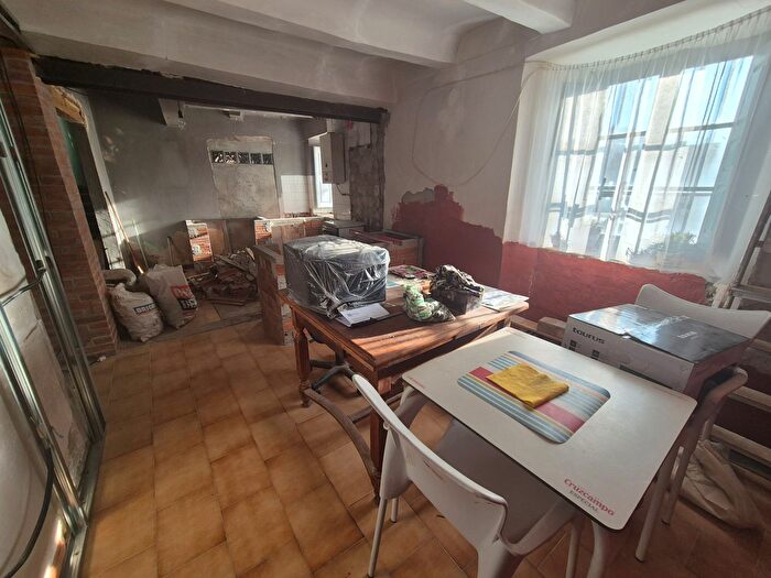 Casas en venta y pisos alquiler - 2