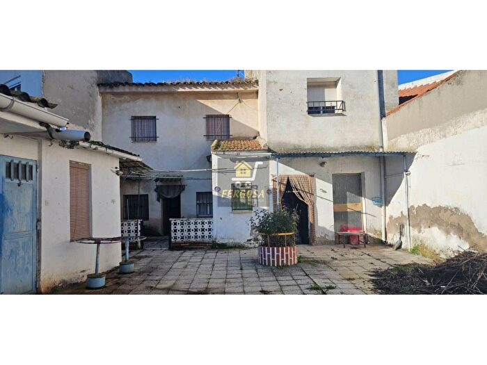 Casa de 5 habitaciones en venta en Cedillo del Condado, Toledo